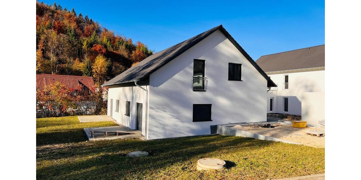 Doppelhaushälfte Bopfingen - 4 Zimmer, 125 m&sup2;, 399.000&euro; | Angebot:25710936