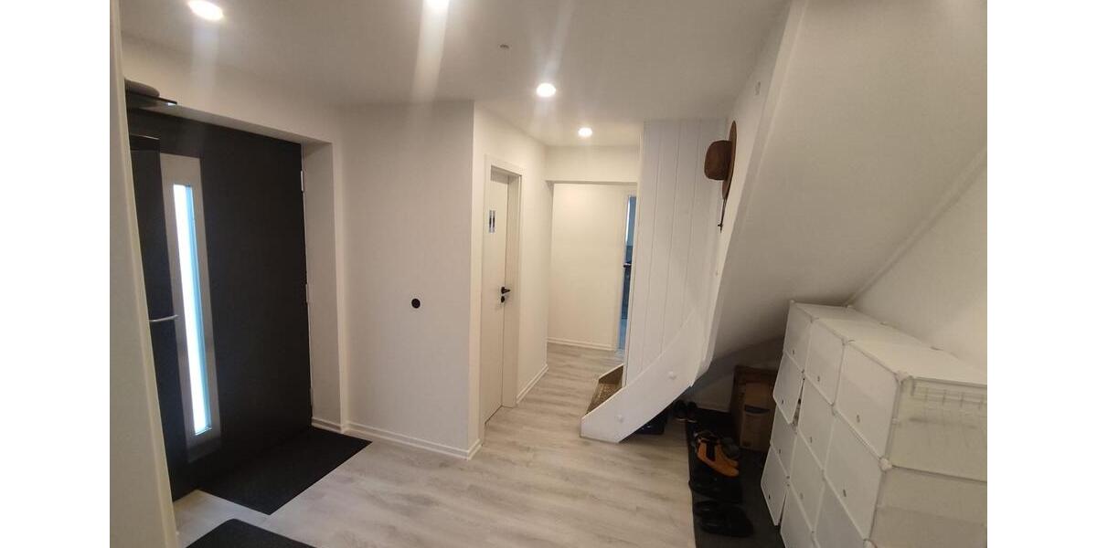 Mehrfamilienhaus, Wohnhaus Aalen Ebnat - 10 Zimmer, 270 m&sup2;, 750.000&euro; | Angebot:25226932