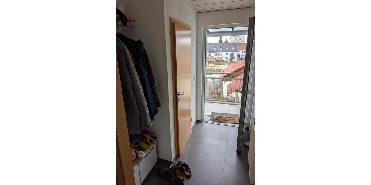 Dachgeschoßwohnung Aalen Ebnat - 2.5 Zimmer, 83 m&sup2;, 1.150&euro; | Angebot:26036678