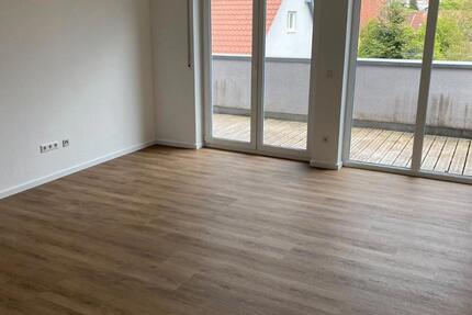 Haus Essingen - 2.5 Zimmer, 70 m&sup2;, 850&euro; | Angebot:26460114