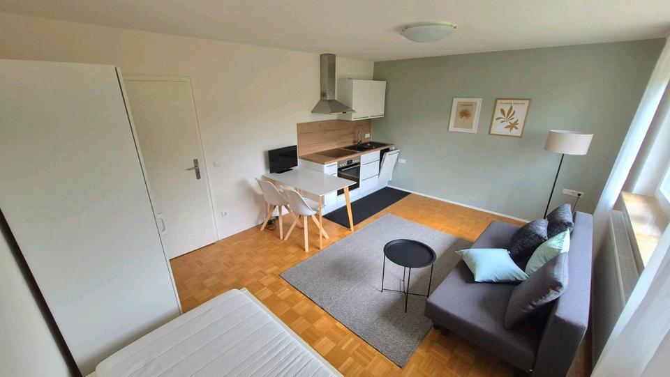 Etagenwohnung Ellwangen (Jagst) - 1 Zimmer, 30 m&sup2;, 300&euro; | Angebot:26045352