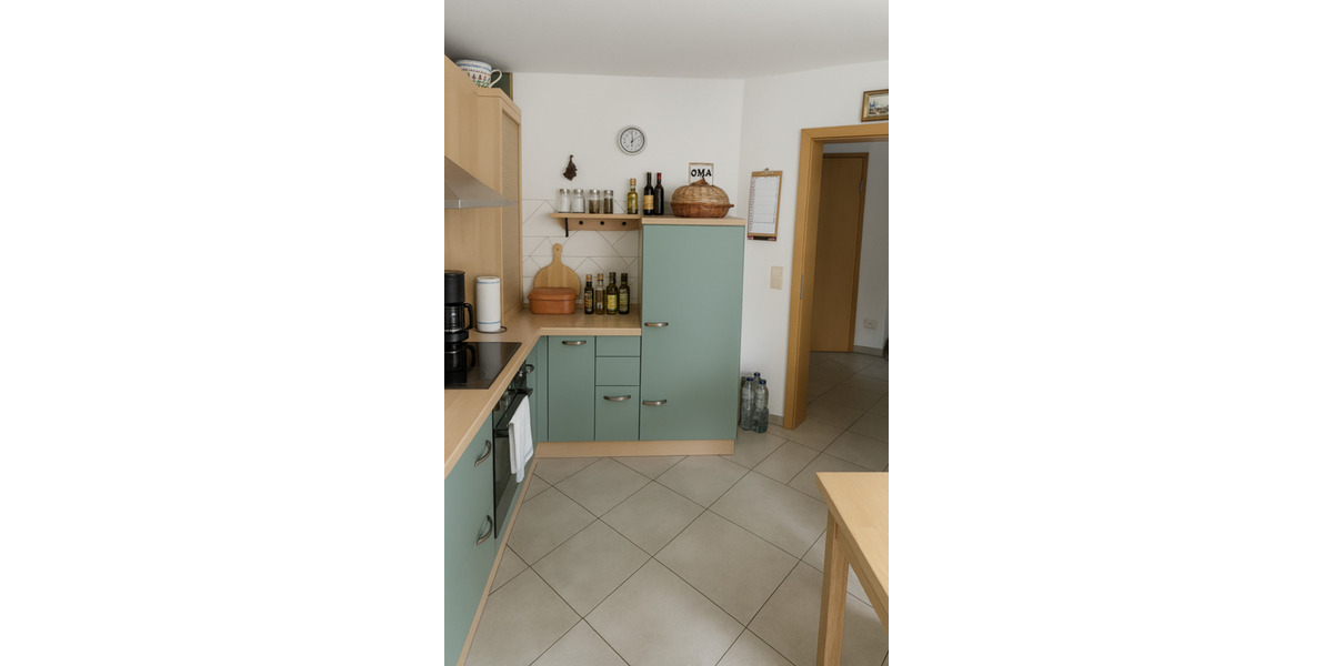 Erdgeschoßwohnung Aalen Unterkochen - 3.5 Zimmer, 98 m&sup2;, 1.300&euro; | Angebot:24345668