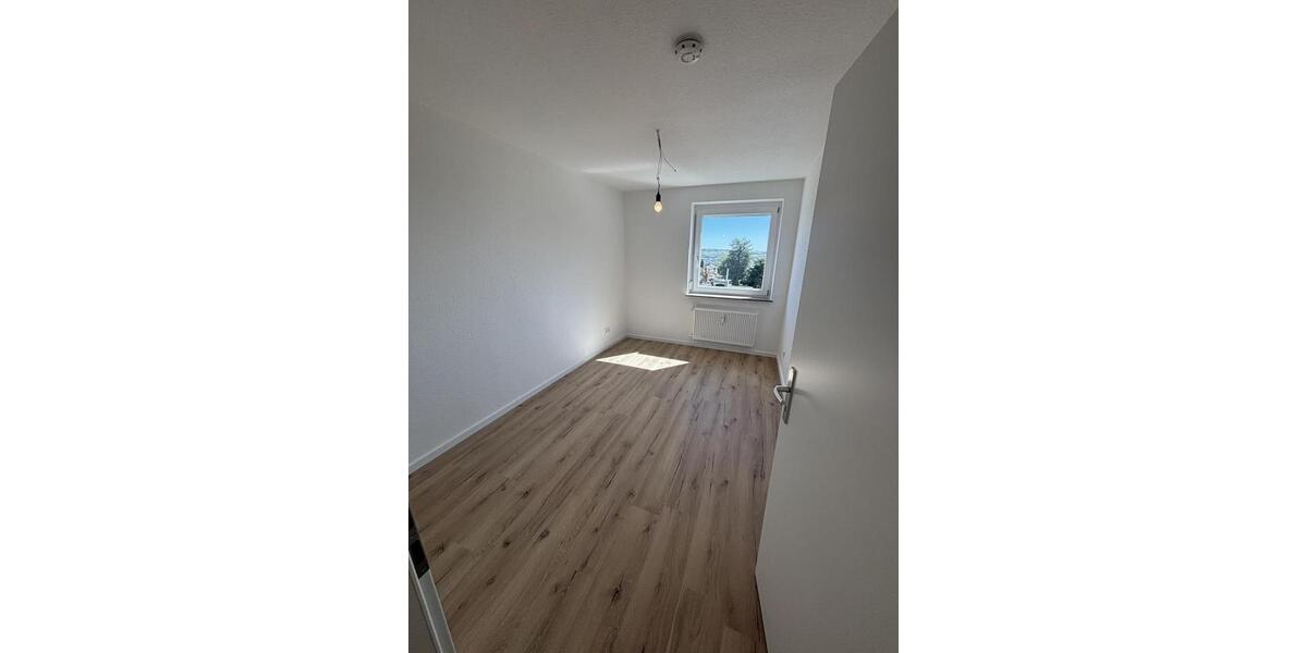Etagenwohnung Heidenheim an der Brenz Aufhausen - 4 Zimmer, 91 m&sup2;, 750&euro; | Angebot:26470249