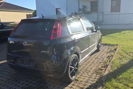 Fiat Punto 143.500 km 2.500 &euro; Aalen 73434