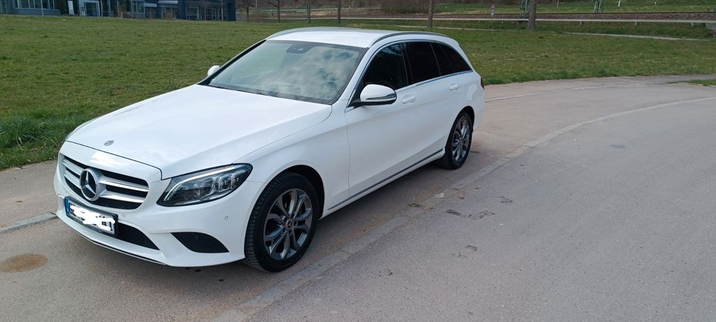Mercedes-Benz C 300 112.000 km 27.000 &euro; Schwäbisch Gmünd 73529