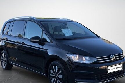 VW Touran 26.483 km 32.490 &euro; Nördlingen 86720