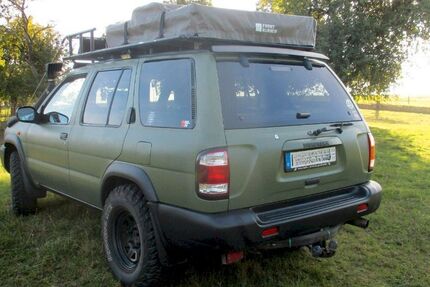 Nissan Pathfinder 166.800 km 5.900 &euro; Mutlangen 73557