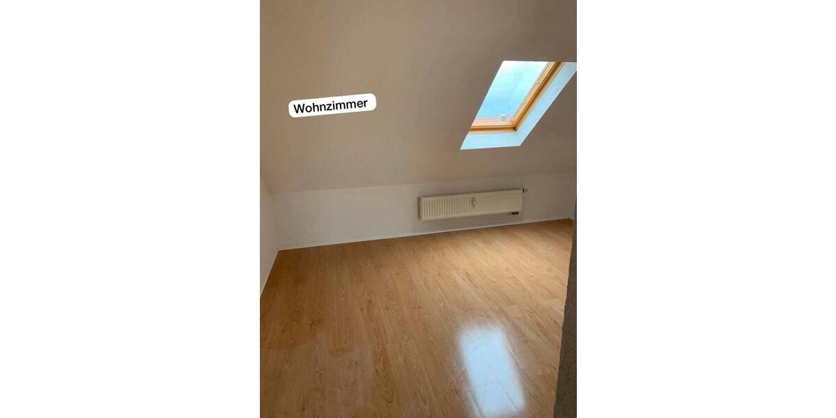 Dachgeschoßwohnung Heubach - 3 Zimmer, 67 m&sup2;, 920&euro; | Angebot:25856663