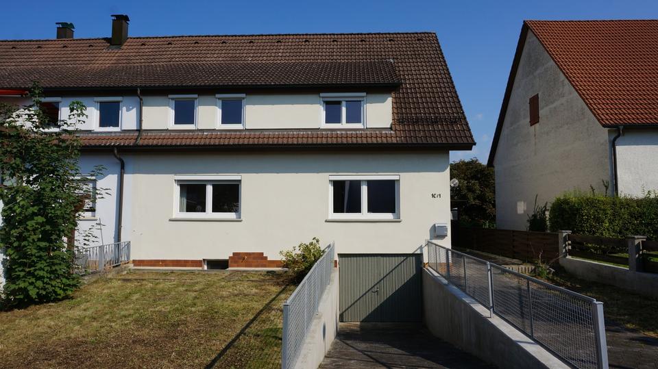 Doppelhaushälfte Nattheim - 7 Zimmer, 167 m&sup2;, 2.500&euro; | Angebot:22624871