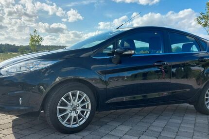 Ford Fiesta 107.000 km 4.650 &euro; Frankenhardt 74586
