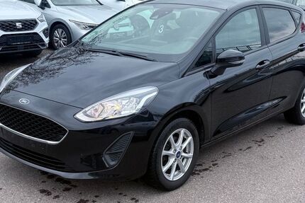 Ford Fiesta 105.500 km 8.200 &euro; Essingen­­­ 73457