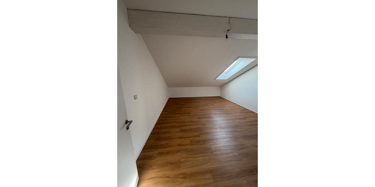 Maisonettenwohnung Nattheim - 3.5 Zimmer, 123 m&sup2;, 1.412&euro; | Angebot:25440873