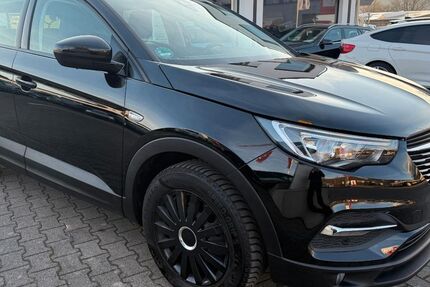 Opel Grandland (X) 169.382 km 11.900 &euro; Heidenheim-Schnaitheim 89520