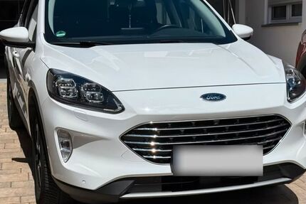Ford Kuga 67.000 km 17.499 &euro; Syrgenstein 89428