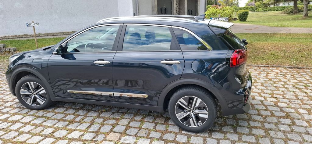 Kia Niro 56.000 km 17.900 &euro; Heidenheim an der Brenz 89520