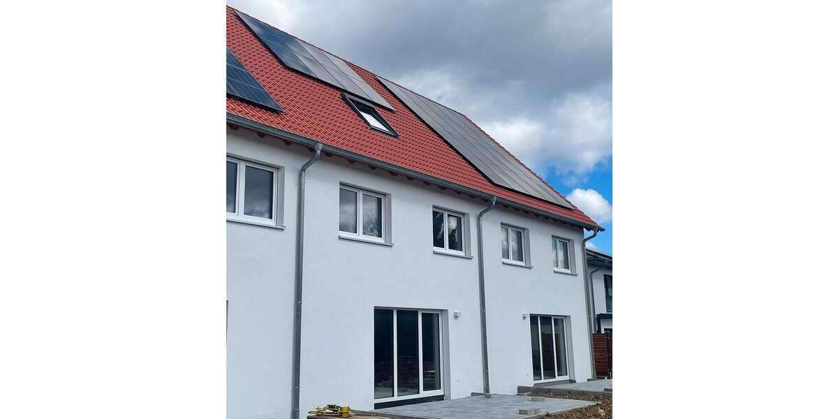 Reihenhaus Ellenberg - 5 Zimmer, 160 m&sup2;, 1.490&euro; | Angebot:25944490