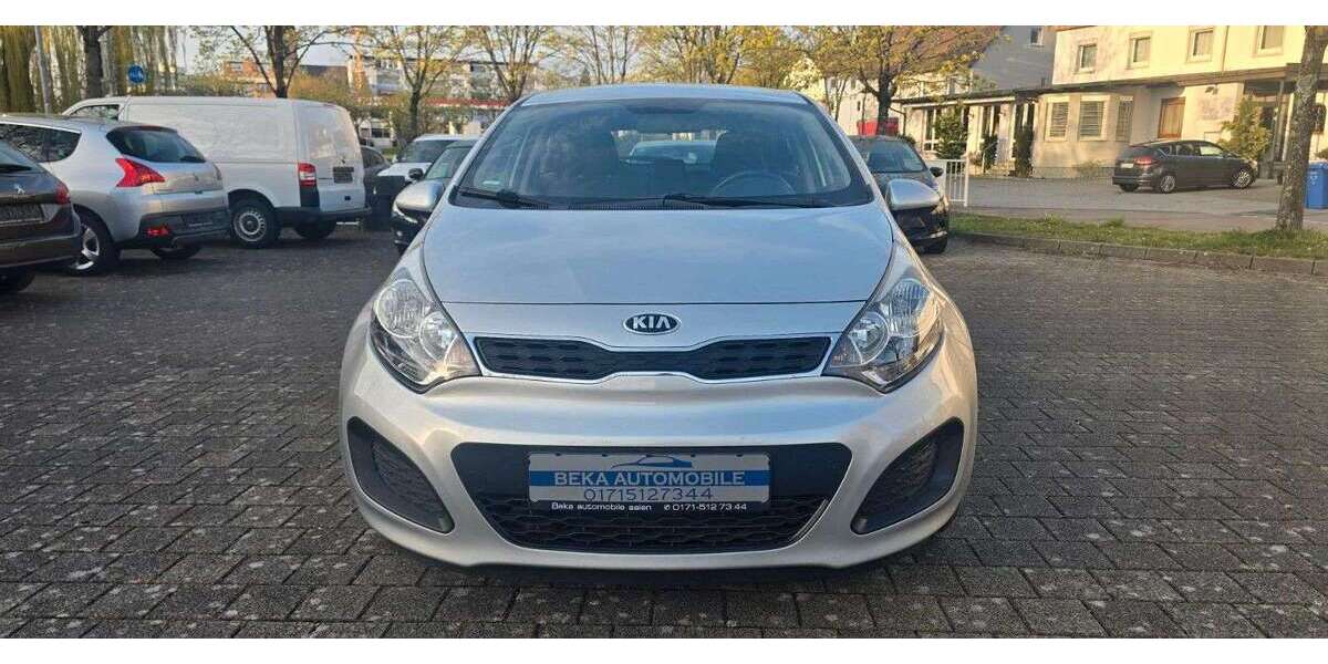Kia Rio 113.000 km 5.700 &euro; Aalen 73430