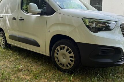 Opel Combo 103.000 km 8.150 &euro; Aalen 73430