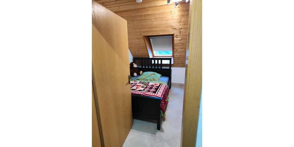 Dachgeschoßwohnung Giengen an der Brenz - 3 Zimmer, 96 m&sup2;, 280.000&euro; | Angebot:26906514