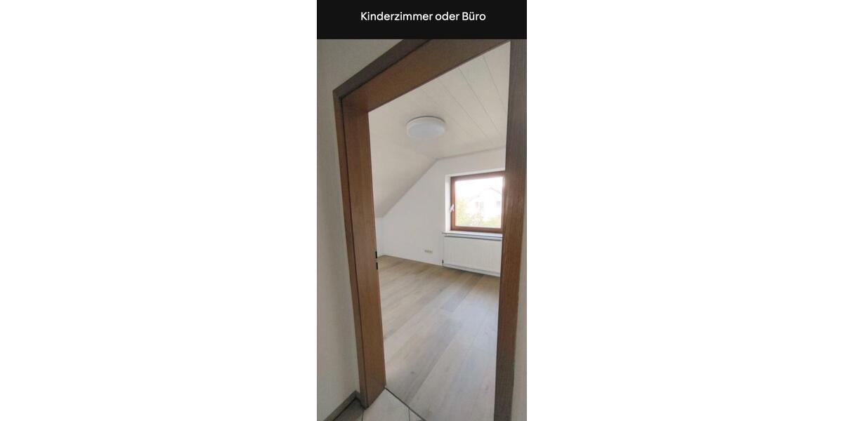 Dachgeschoßwohnung Böbingen an der Rems - 3.5 Zimmer, 82 m&sup2;, 900&euro; | Angebot:26003096