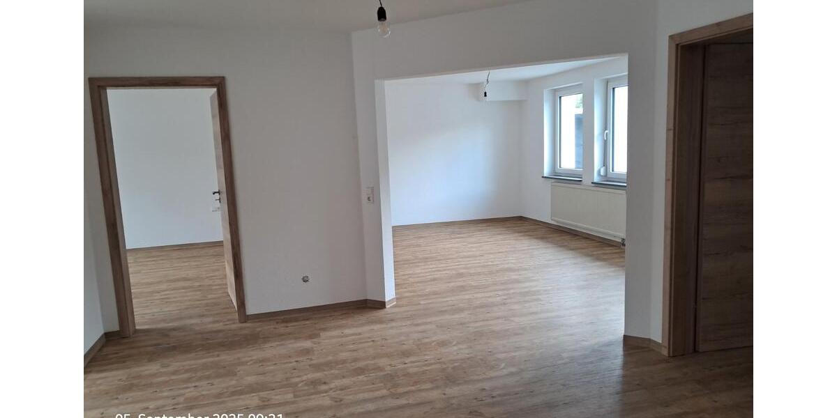 Erdgeschoßwohnung Frankenhardt - 3.5 Zimmer, 90 m&sup2;, 690&euro; | Angebot:26038454