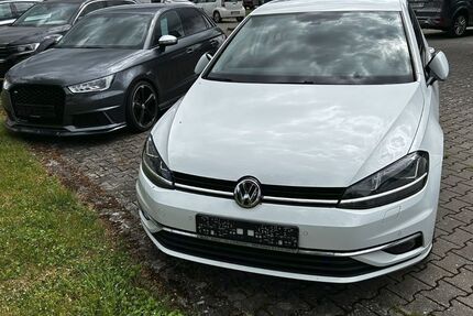 VW Golf 155.500 km 10.950 &euro; Herbrechtingen-Bolheim 89542