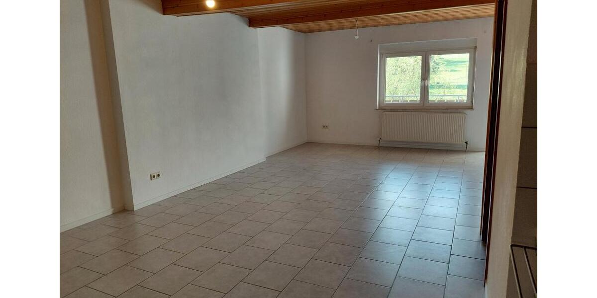 Etagenwohnung Aalen Dewangen - 2.5 Zimmer, 71 m&sup2;, 533&euro; | Angebot:26421315