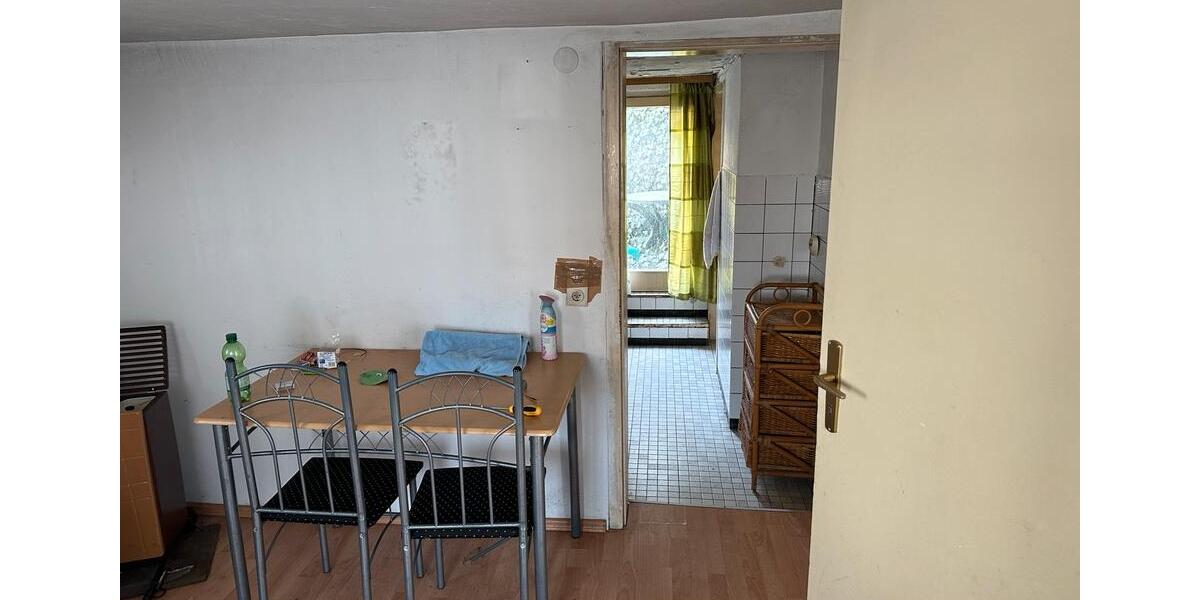 Einfamilienhaus Lauterstein - 7 Zimmer, 120 m&sup2;, 129.000&euro; | Angebot:26866001