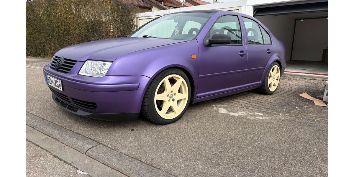 VW Bora 223.000 km 3.550 &euro; Herbrechtingen 89542