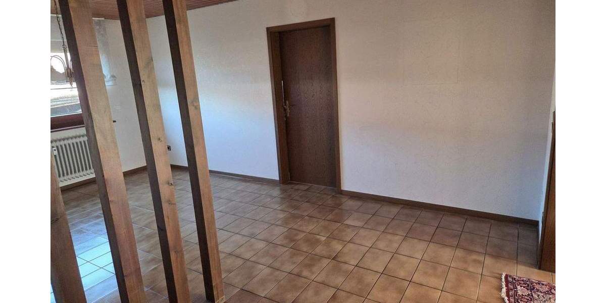 Mehrfamilienhaus, Wohnhaus Böbingen - 6 Zimmer, 209 m&sup2;, 659.000&euro; | Angebot:25853975