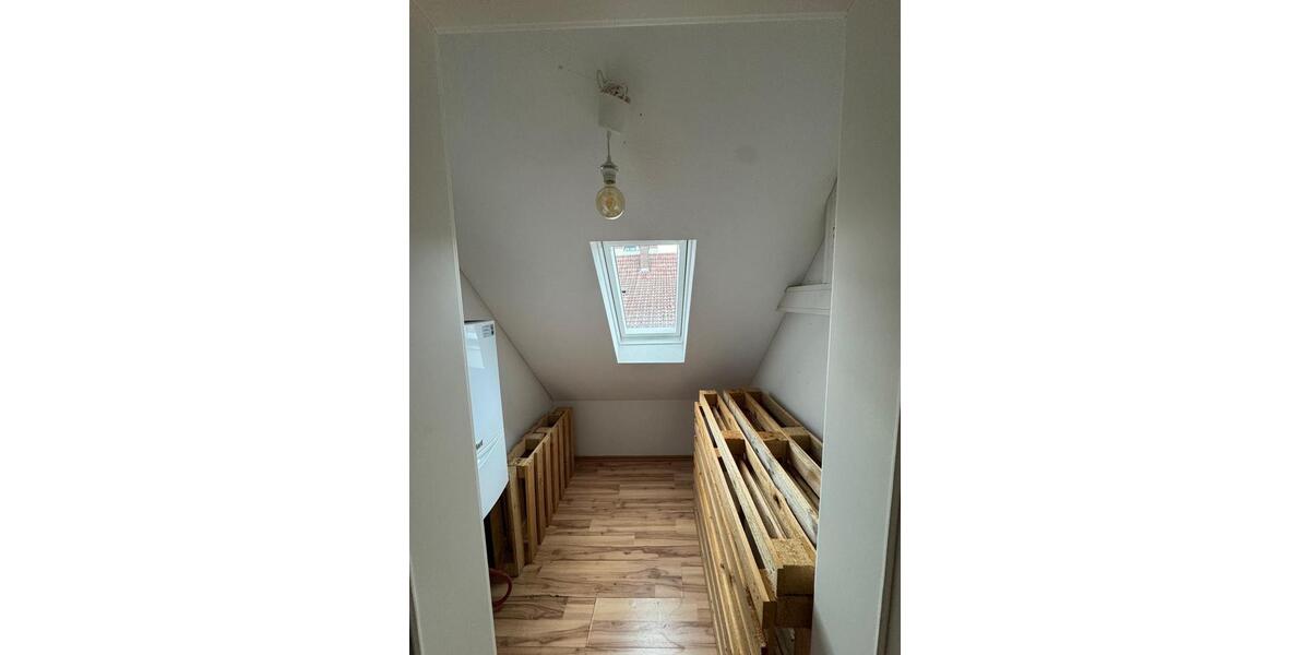 Etagenwohnung Aalen - 4 Zimmer, 110 m&sup2;, 1.100&euro; | Angebot:26041290