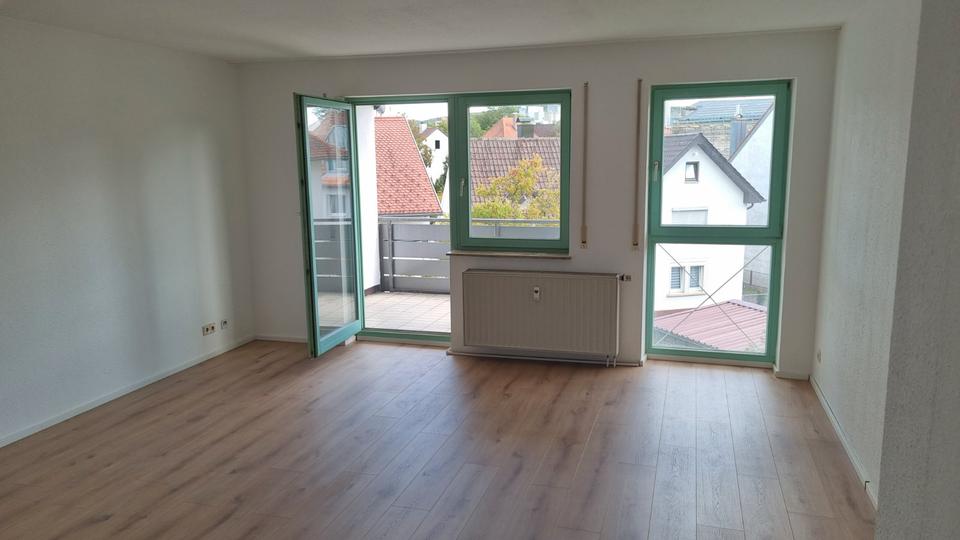 Etagenwohnung Heidenheim an der Brenz - 2.5 Zimmer, 69 m&sup2;, 730&euro; | Angebot:27550074