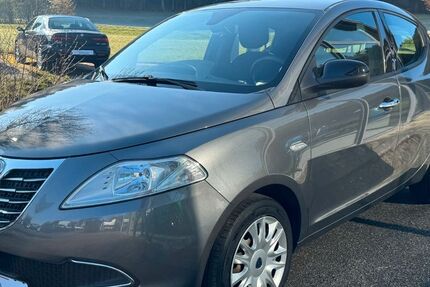 Lancia Ypsilon 95.300 km 4.990 &euro; Schwäbisch Gmünd 73527