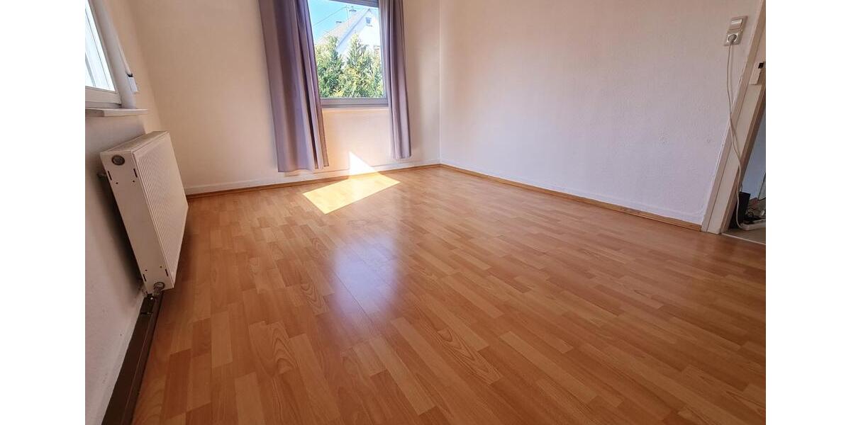 Etagenwohnung Waldstetten - 3 Zimmer, 67 m&sup2;, 700&euro; | Angebot:25523158