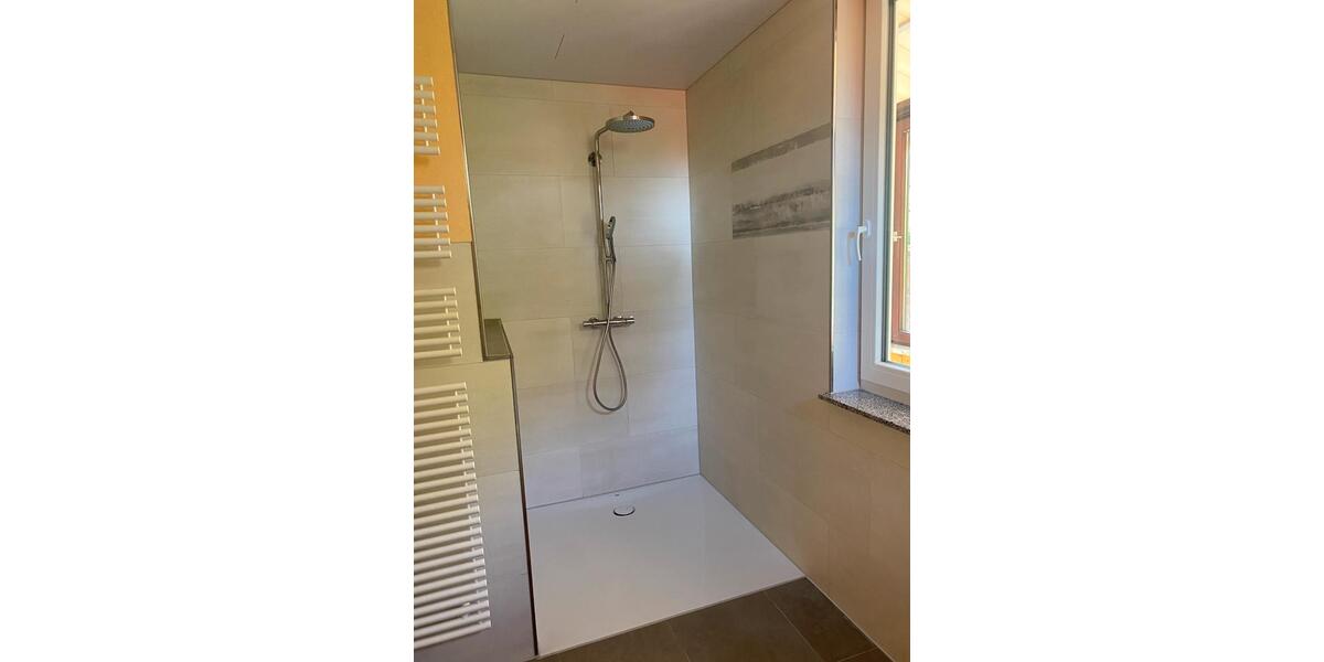 Etagenwohnung Lorch - 3.5 Zimmer, 86 m&sup2;, 1.200&euro; | Angebot:26654975