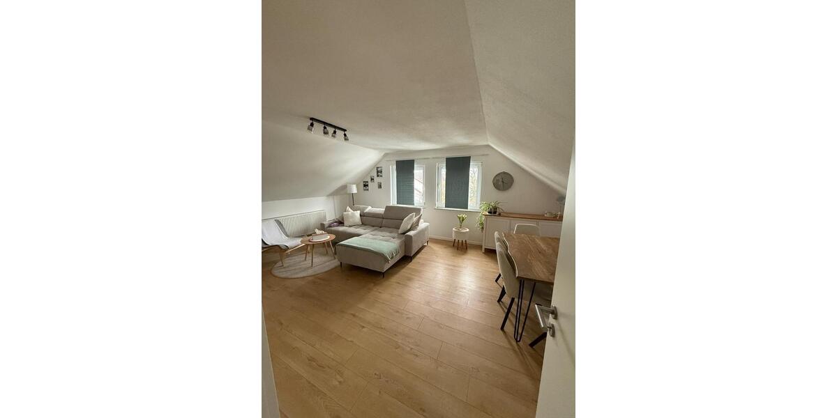 Dachgeschoßwohnung Aalen Dewangen - 2 Zimmer, 55 m&sup2;, 770&euro; | Angebot:25396824