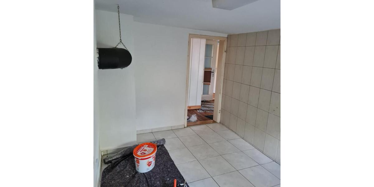 Doppelhaushälfte Schechingen - 7 Zimmer, 140 m&sup2;, 192.000&euro; | Angebot:25803472
