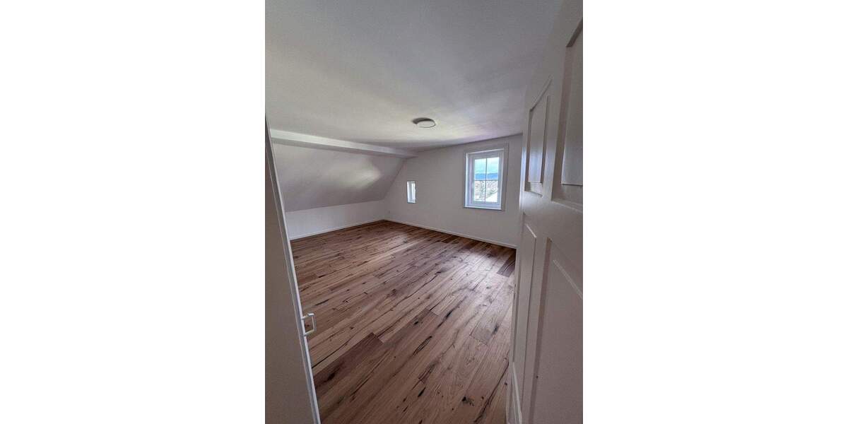 Etagenwohnung Lorch - 3 Zimmer, 105 m&sup2;, 1.149&euro; | Angebot:25674897