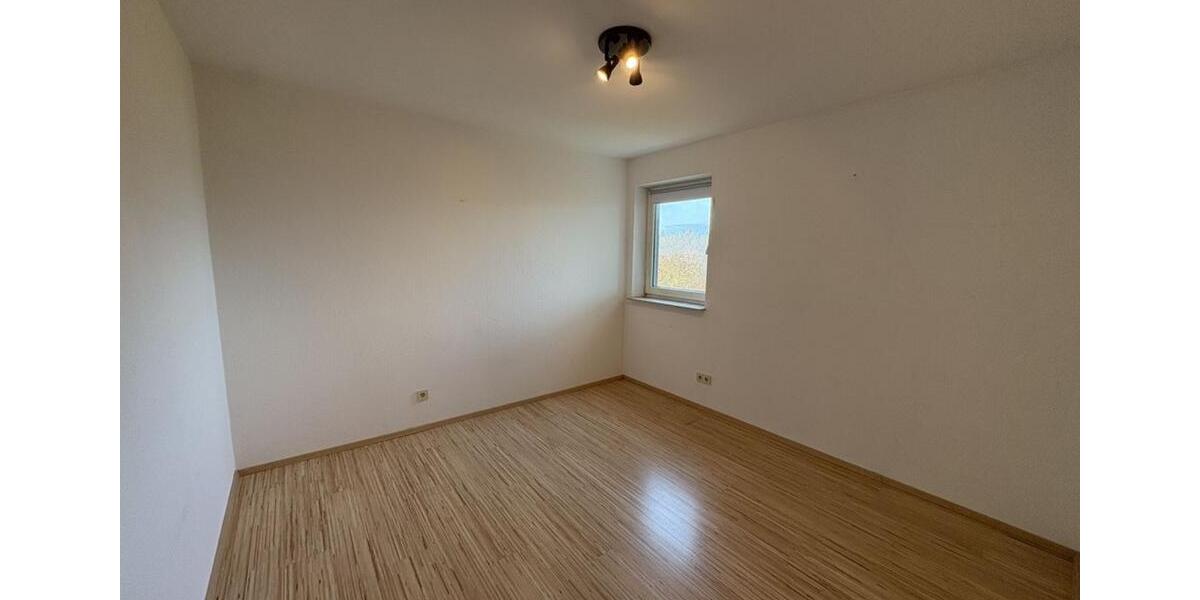 Etagenwohnung Heidenheim an der Brenz Aufhausen - 3 Zimmer, 82 m&sup2;, 184.000&euro; | Angebot:24690480