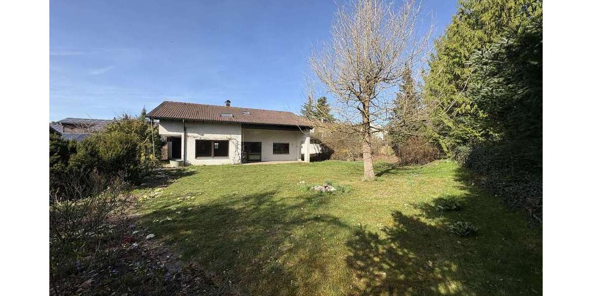 Einfamilienhaus Ellwangen - 7 Zimmer, 167 m&sup2;, 455.000&euro; | Angebot:26071045