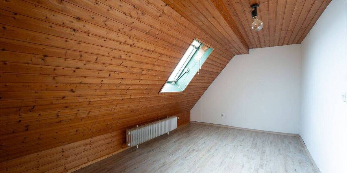 Einfamilienhaus Schwäbisch Gmünd Rechberg - 7 Zimmer, 142 m&sup2;, 298.000&euro; | Angebot:26142569