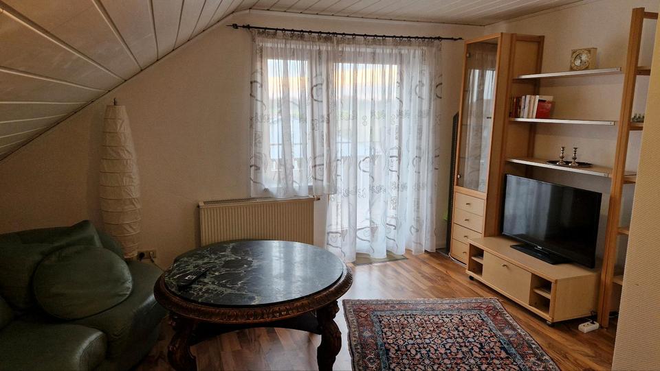 Dachgeschoßwohnung Iggingen - 1 Zimmer, 16 m&sup2;, 300&euro; | Angebot:26040723