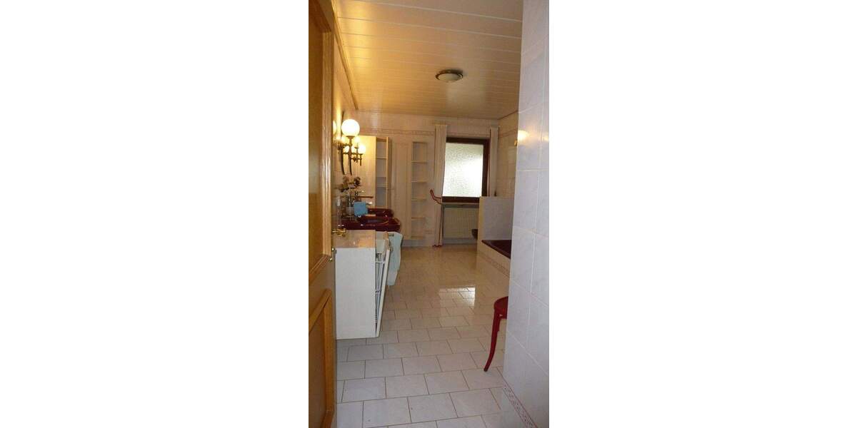 Einfamilienhaus Hüttlingen - 1 Zimmer, 255 m&sup2;, 735.000&euro; | Angebot:25775562