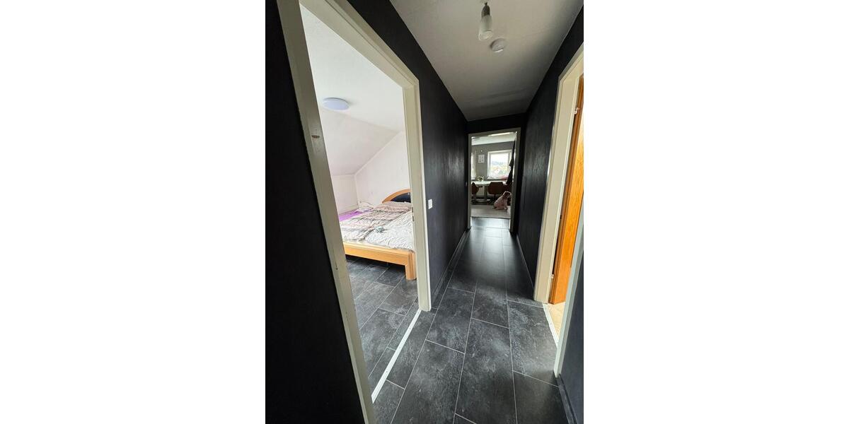 Dachgeschoßwohnung Gaildorf - 3 Zimmer, 66 m&sup2;, 650&euro; | Angebot:25973479