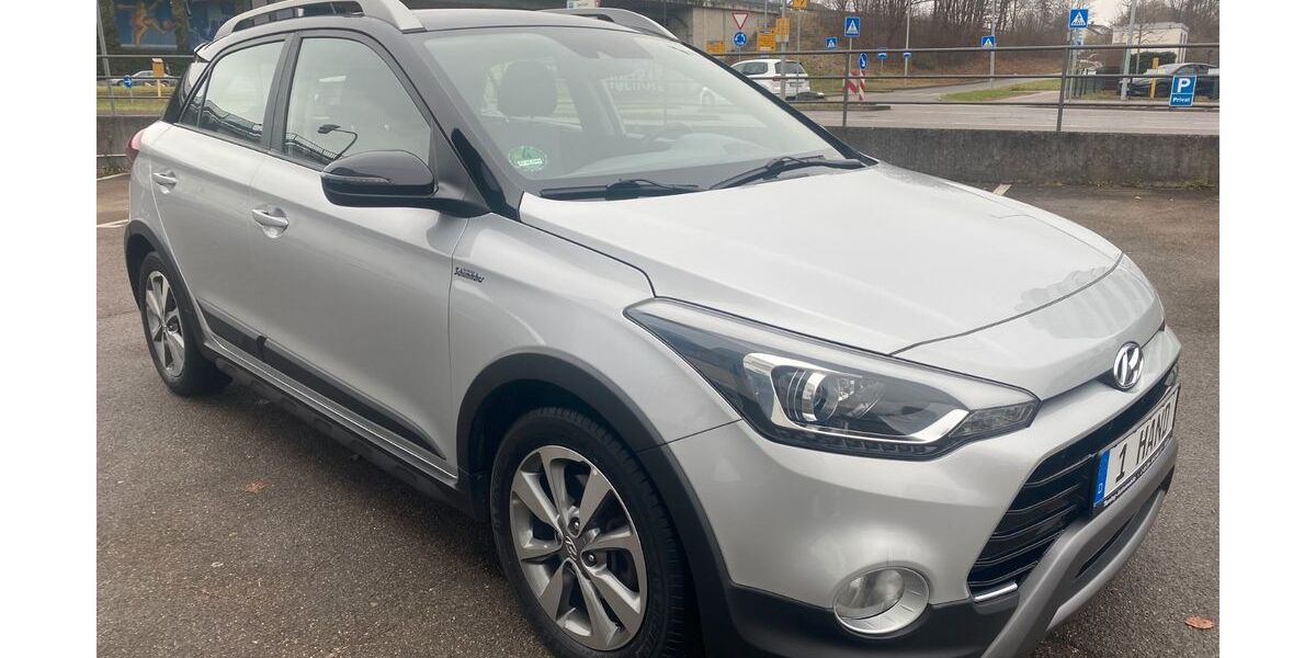 Hyundai i20 106.000 km 9.890 &euro; Aalen 73431