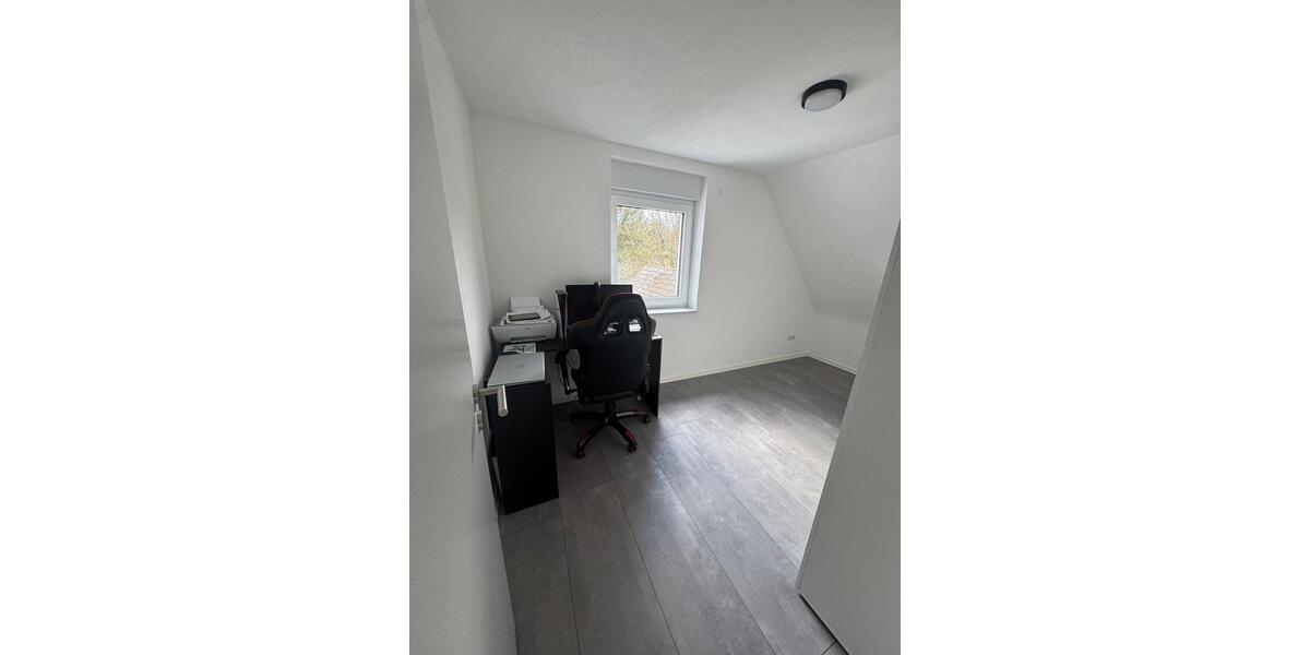 Etagenwohnung Heidenheim an der Brenz Aufhausen - 3 Zimmer, 75 m&sup2;, 980&euro; | Angebot:25979022