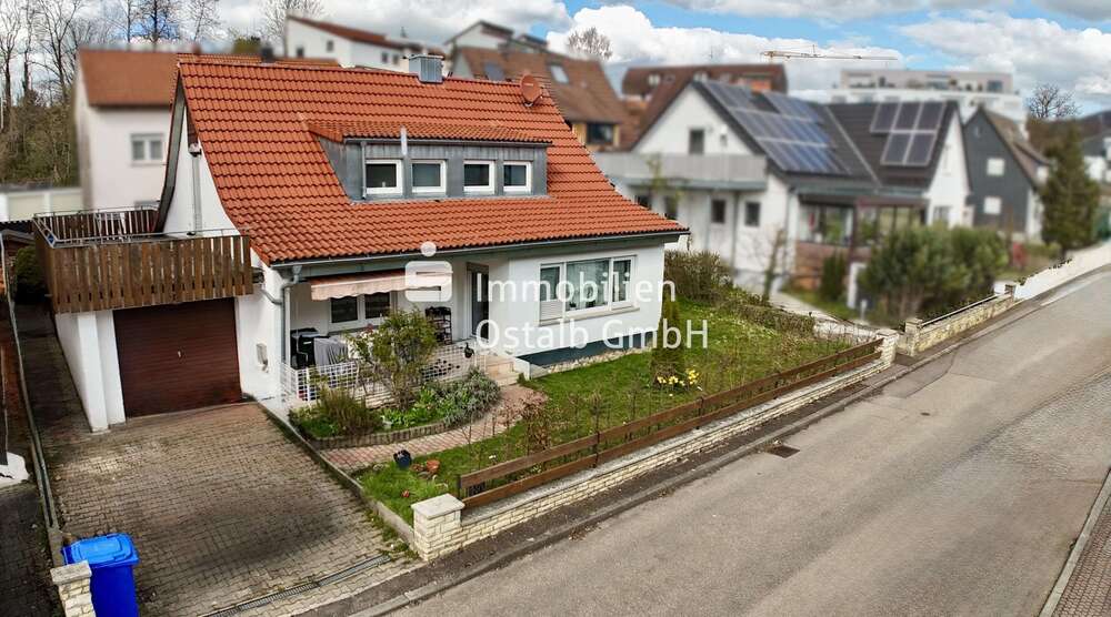 Einfamilienhaus Aalen Unterkochen - 4 Zimmer, 110 m&sup2;, 325.000&euro; | Angebot:26307055