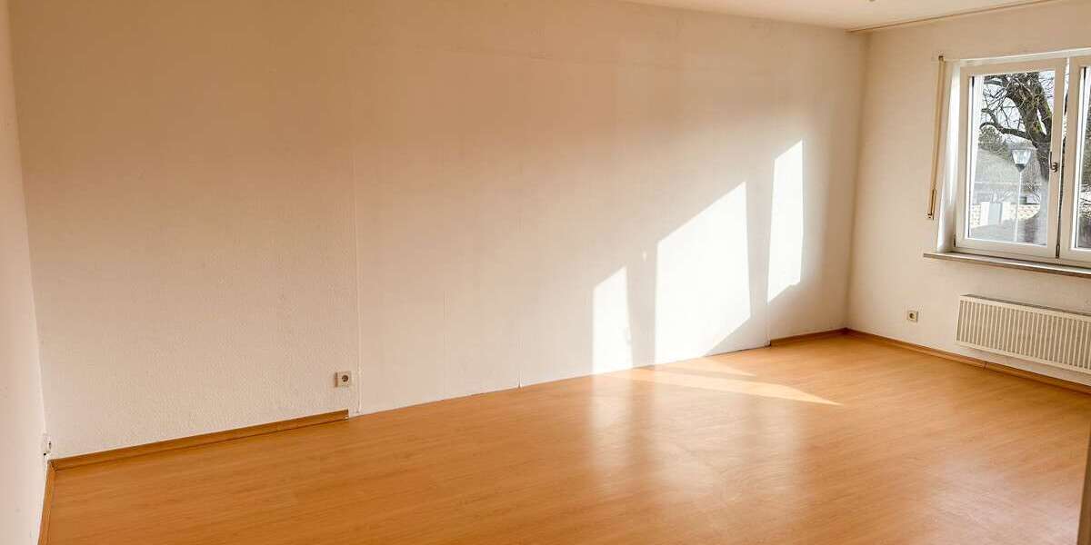 Etagenwohnung Heidenheim an der Brenz Aufhausen - 4.5 Zimmer, 105 m&sup2;, 259.000&euro; | Angebot:25883115