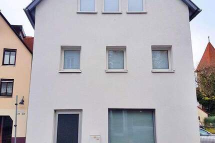 Haus Schwäbisch Gmünd - 6 Zimmer, 105 m&sup2;, 265.000&euro; | Angebot:25657385