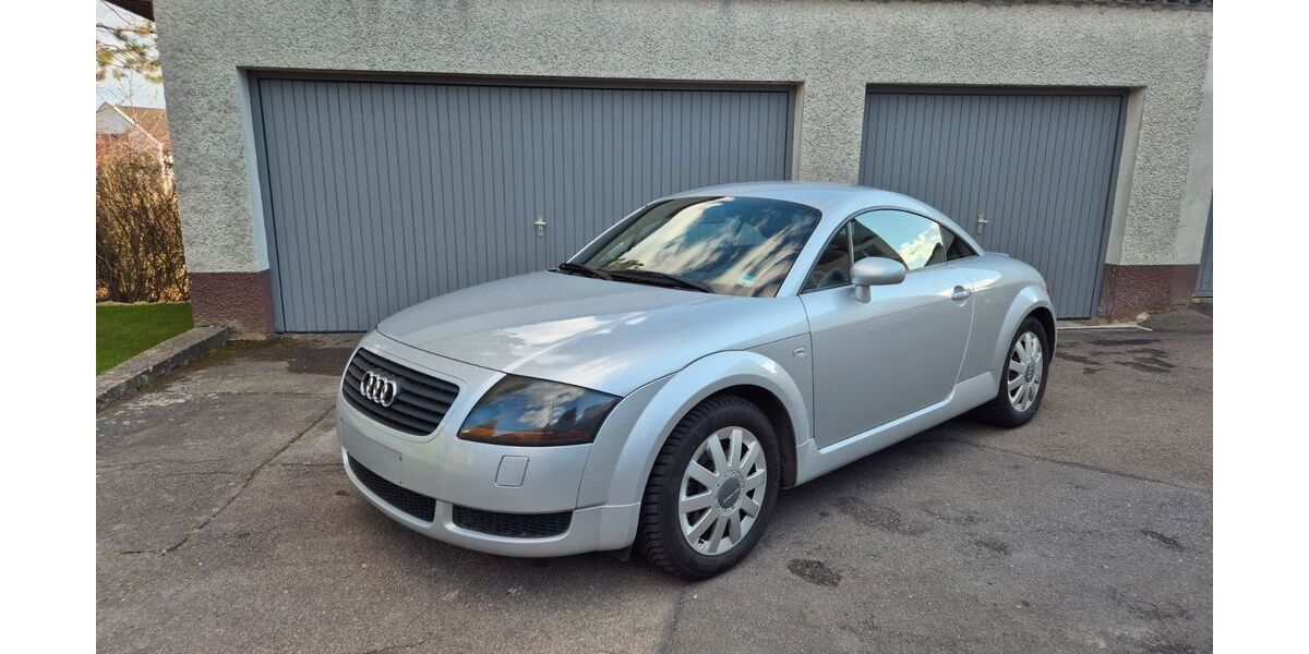 Audi TT 156.900 km 7.200 &euro; Herbrechtingen 89542